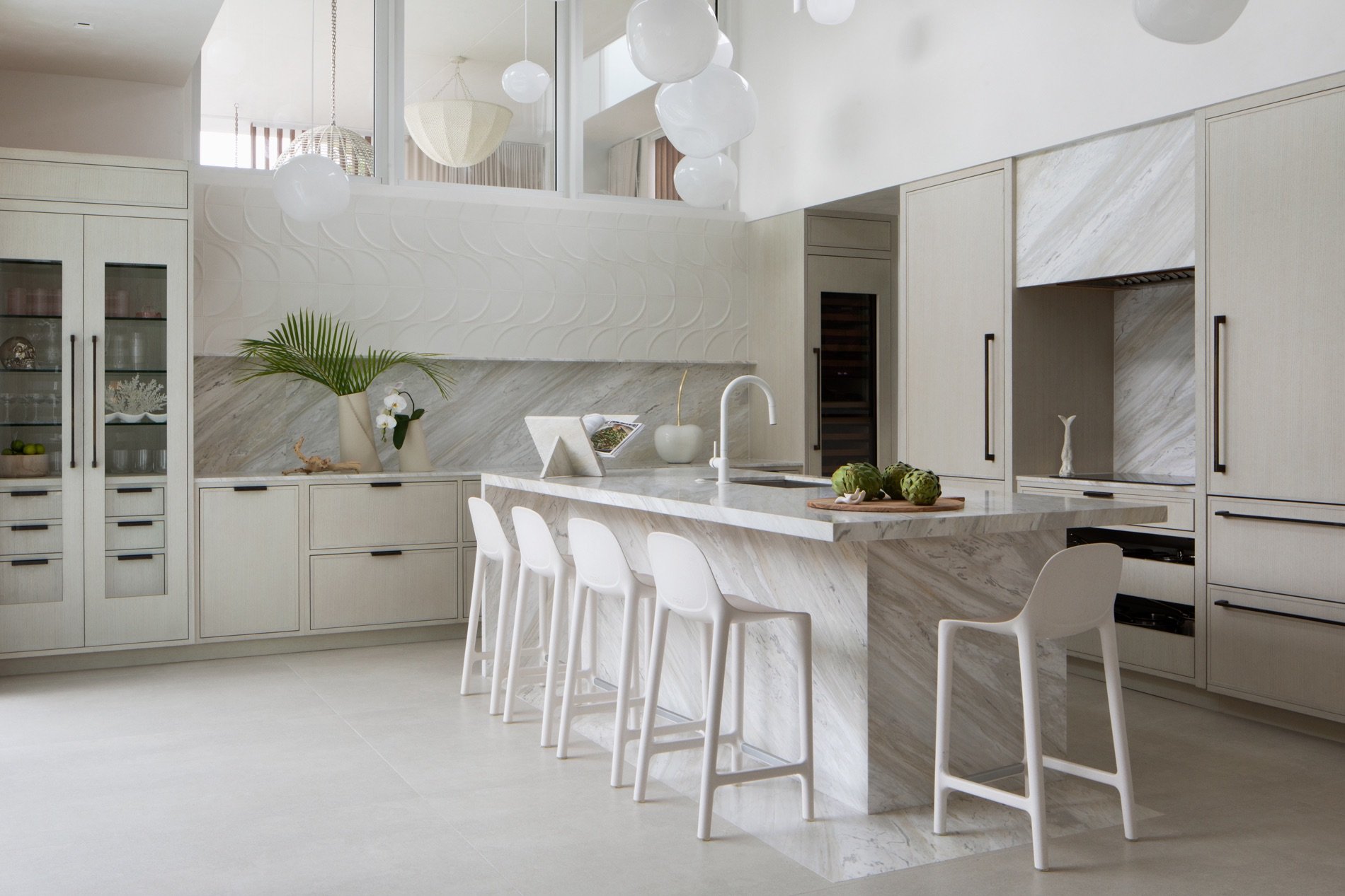 Canal_Home_NAVYBLACK_Moment_Design_OBrien_Harris_J._Jordan_Homes_Ryan_Hainey_Photography_024